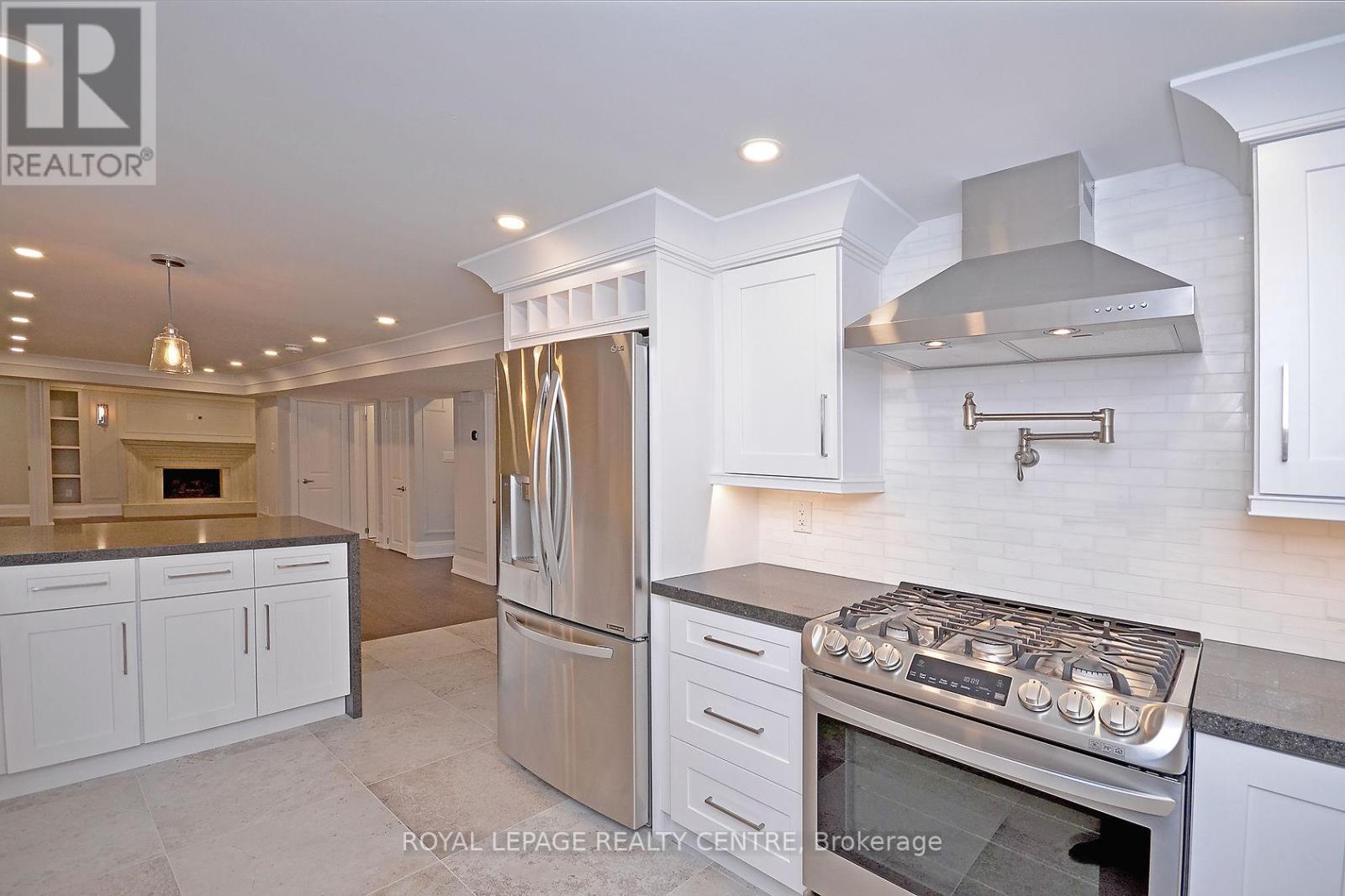 Lower - 326 Slade Crescent, Oakville, Ontario  L6K 3R4 - Photo 11 - W13154128