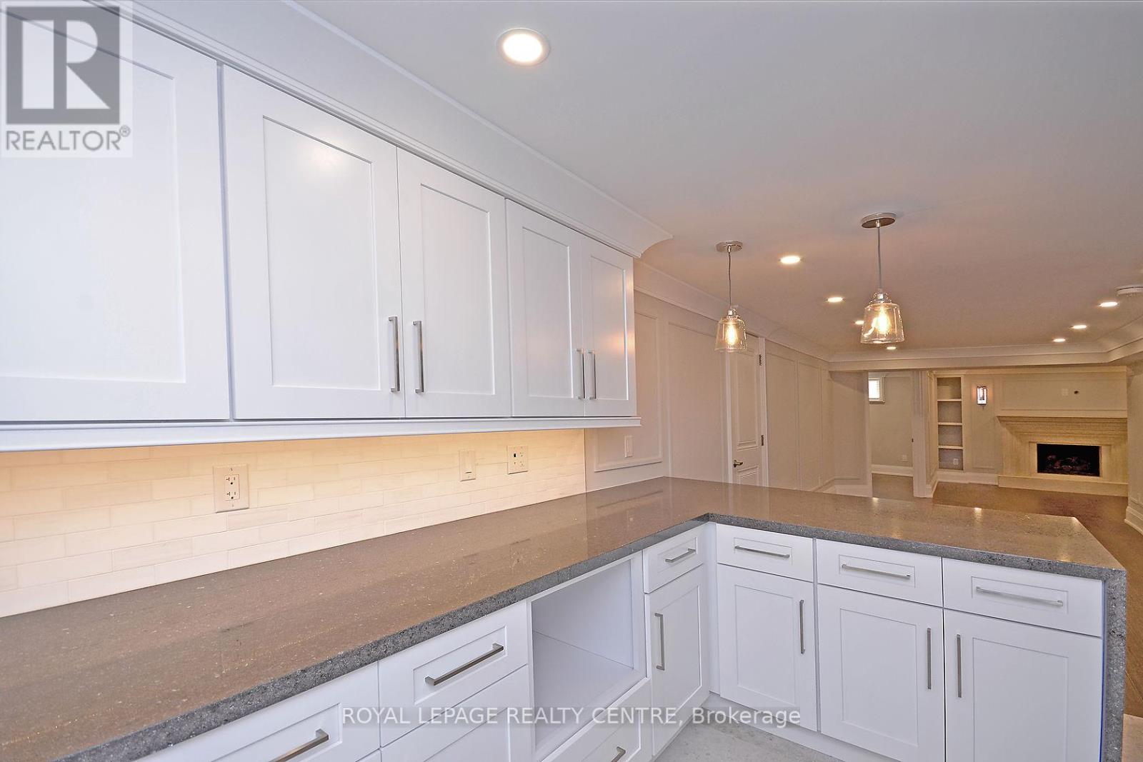 Lower - 326 Slade Crescent, Oakville, Ontario  L6K 3R4 - Photo 12 - W13154128