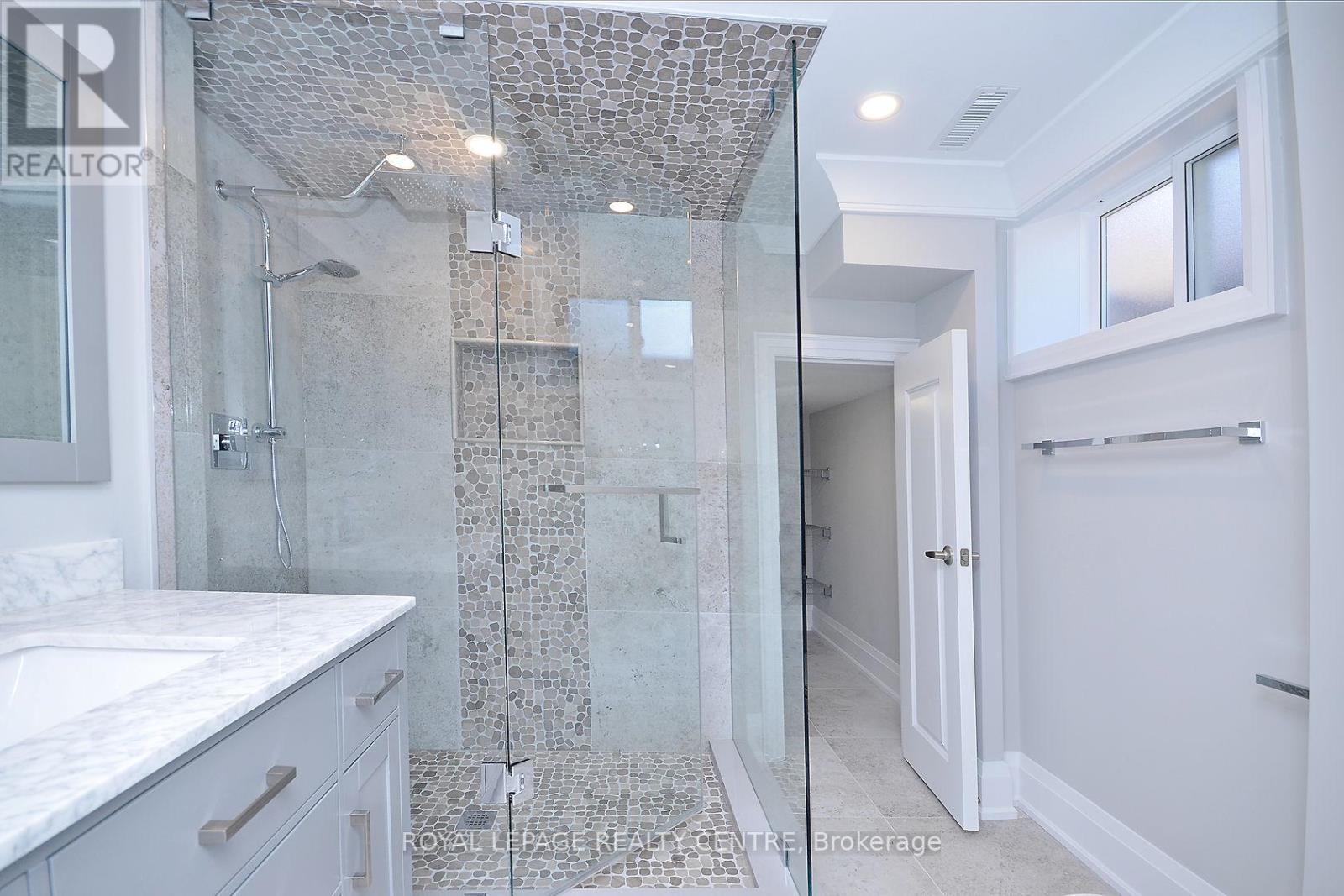 Lower - 326 Slade Crescent, Oakville, Ontario  L6K 3R4 - Photo 18 - W13154128