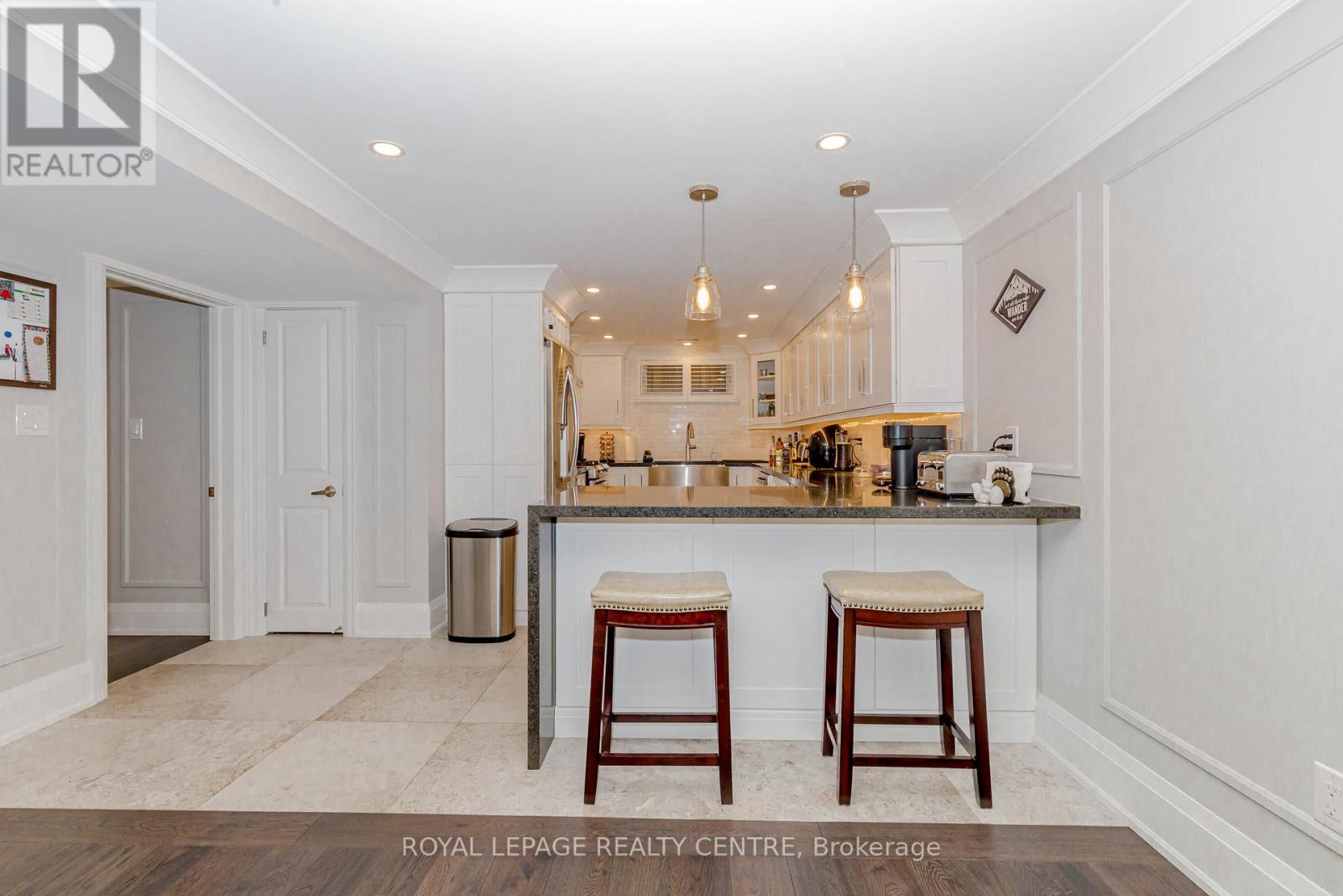 Lower - 326 Slade Crescent, Oakville, Ontario  L6K 3R4 - Photo 4 - W13154128