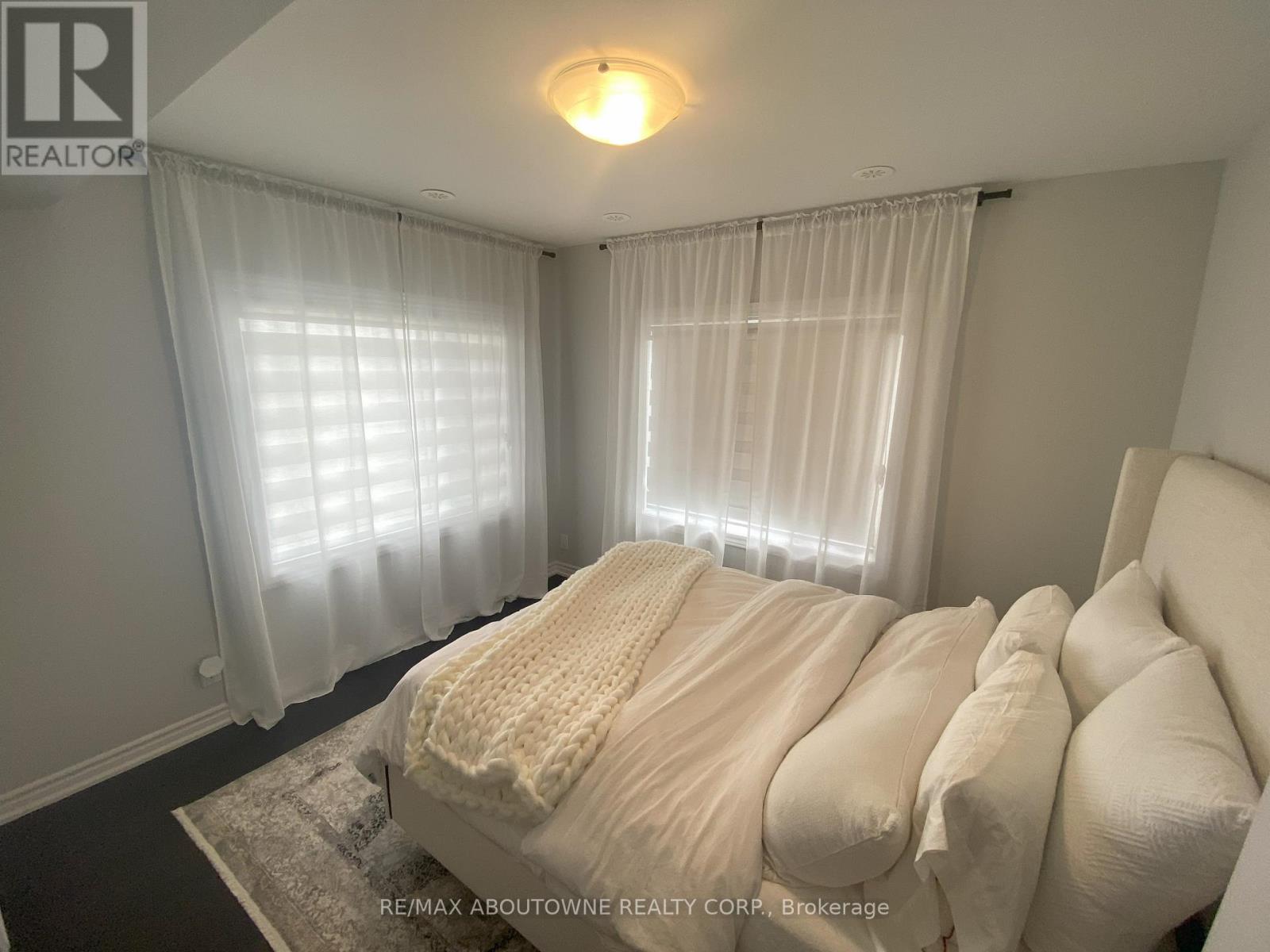 8 - 348 Wheat Boom Drive, Oakville, Ontario  L6H 3V6 - Photo 11 - W13154152