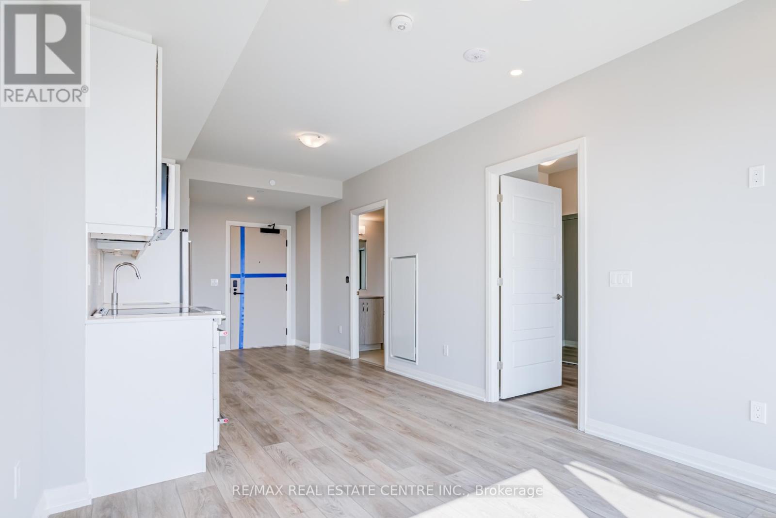 1110 - 3006 William Cutmore Boulevard, Oakville, Ontario  L6H 8A4 - Photo 16 - W13154158