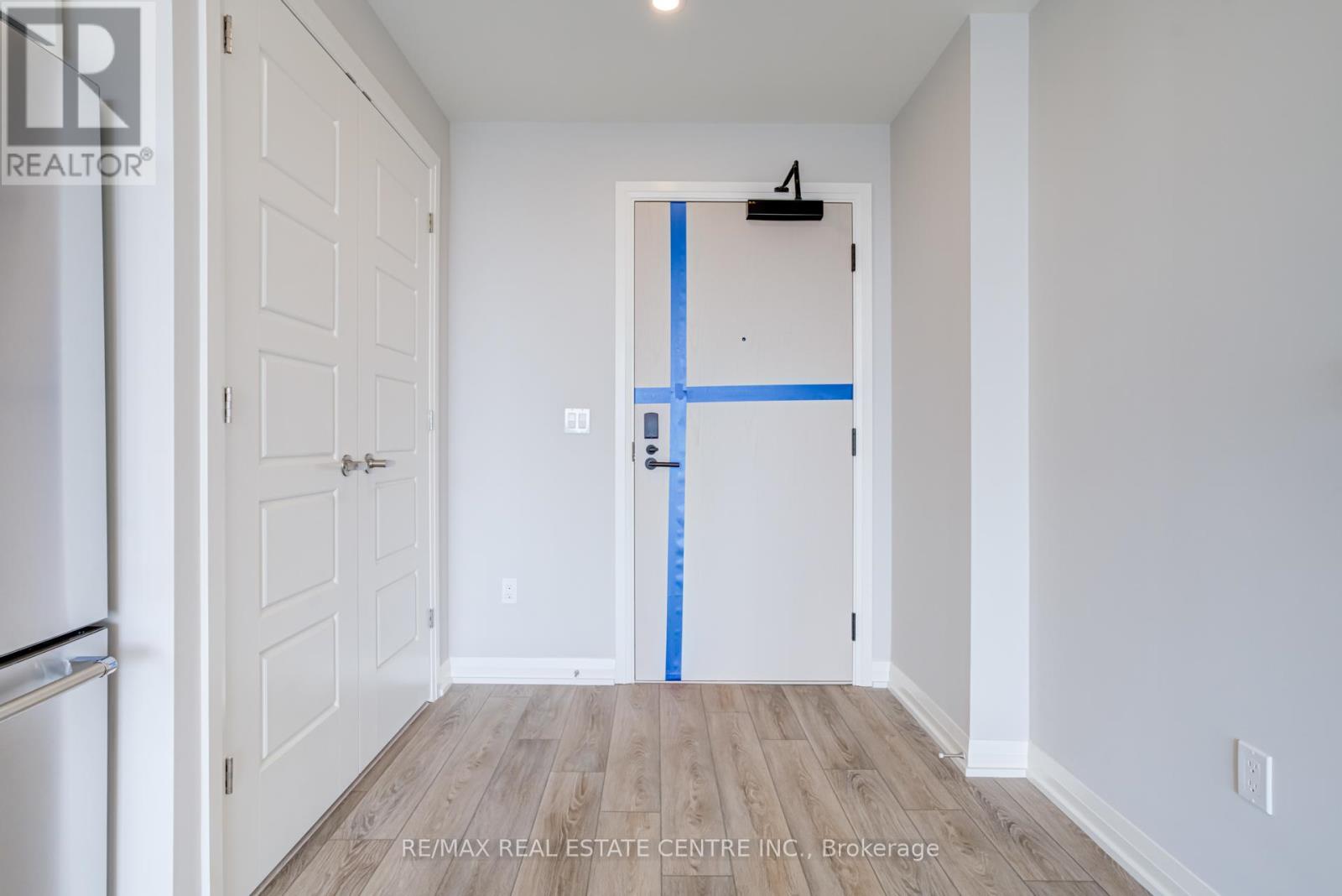 1110 - 3006 William Cutmore Boulevard, Oakville, Ontario  L6H 8A4 - Photo 8 - W13154158
