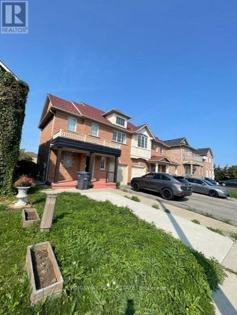 8 Blue Whale Boulevard, Brampton, Ontario  L6R 2R4 - Photo 3 - W13154198