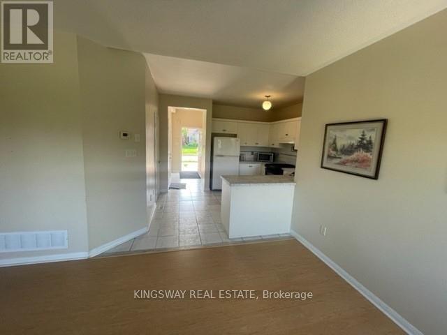 8 Blue Whale Boulevard, Brampton, Ontario  L6R 2R4 - Photo 7 - W13154198