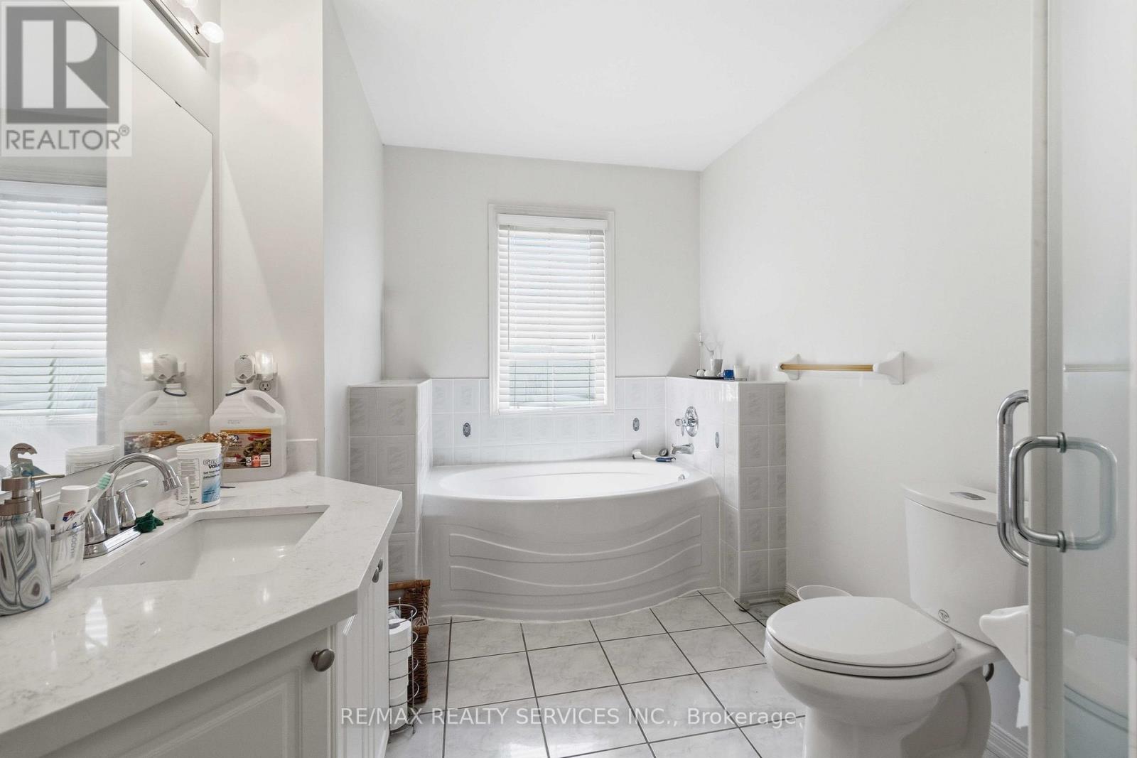 82 Mainard Crescent, Brampton, Ontario  L6R 2T8 - Photo 25 - W13154258