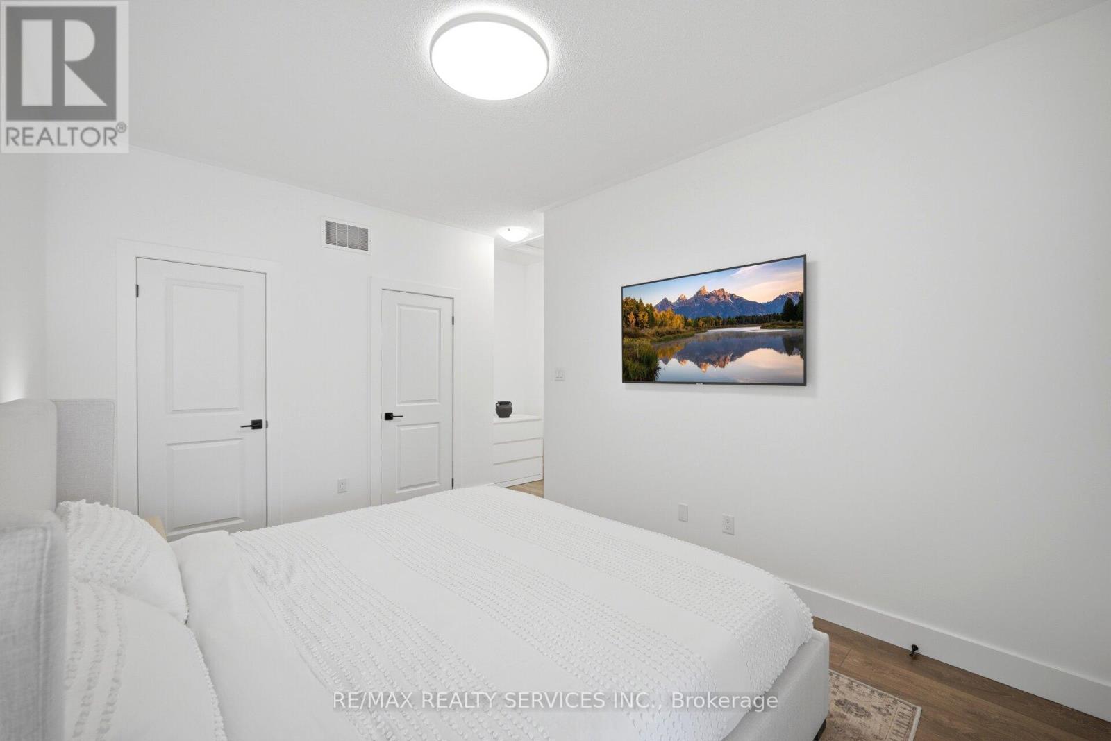 1159 Lloyd Landing, Milton, Ontario  L9E 1K1 - Photo 34 - W13154268