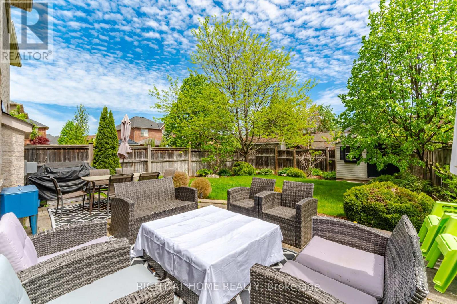 2233 Littondale Lane, Oakville, Ontario  L6M 0B7 - Photo 43 - W13154338