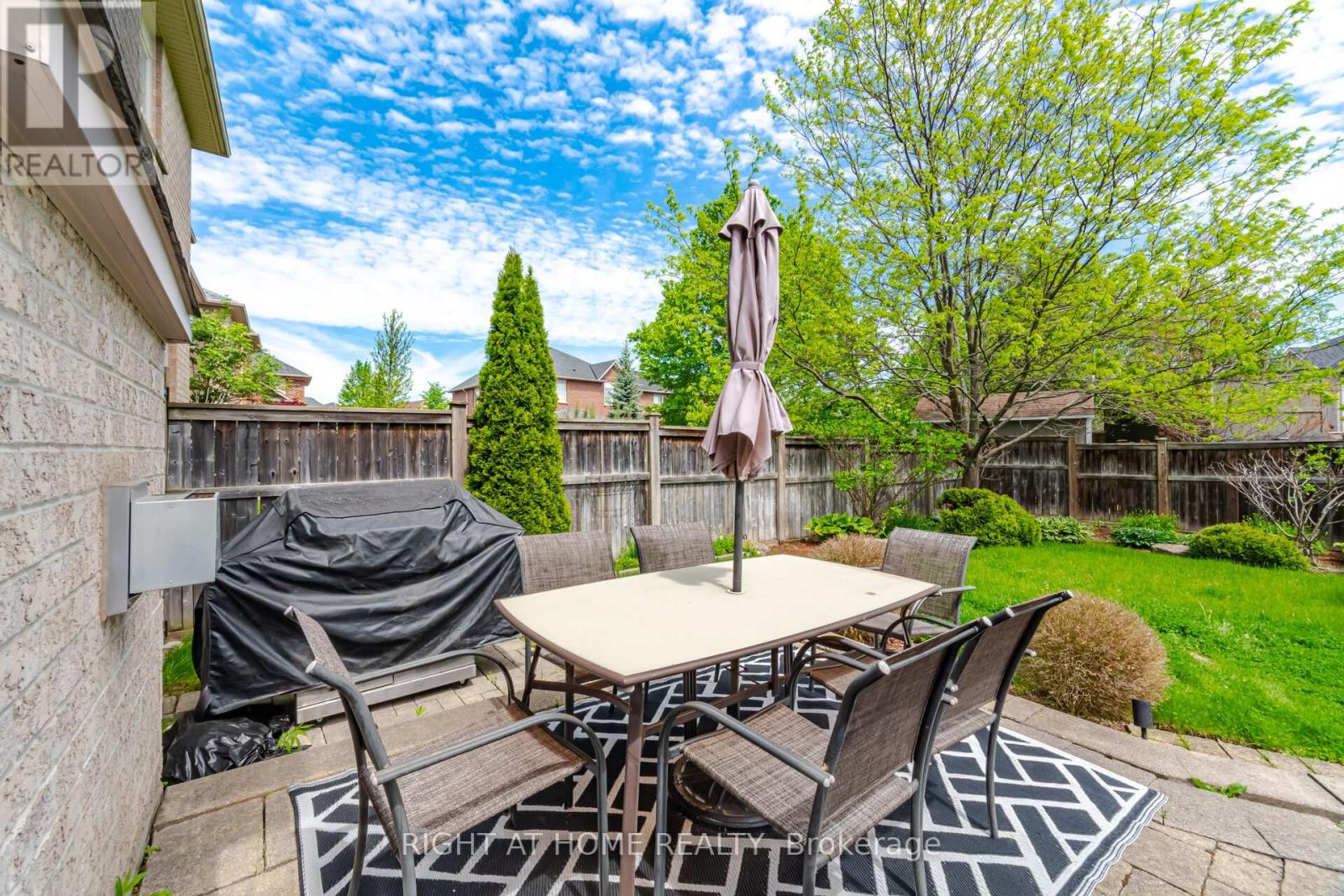 2233 Littondale Lane, Oakville, Ontario  L6M 0B7 - Photo 45 - W13154338