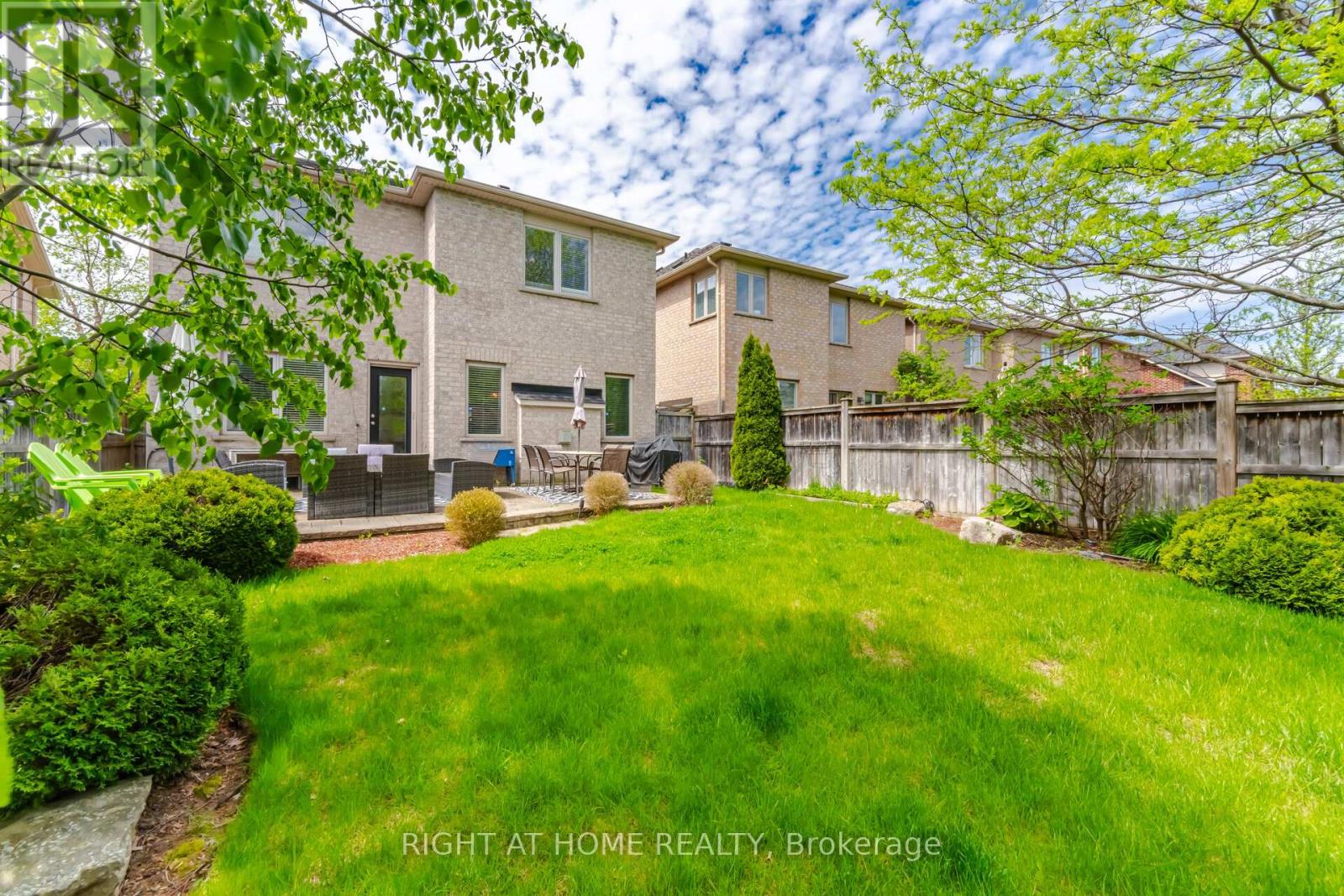 2233 Littondale Lane, Oakville, Ontario  L6M 0B7 - Photo 47 - W13154338