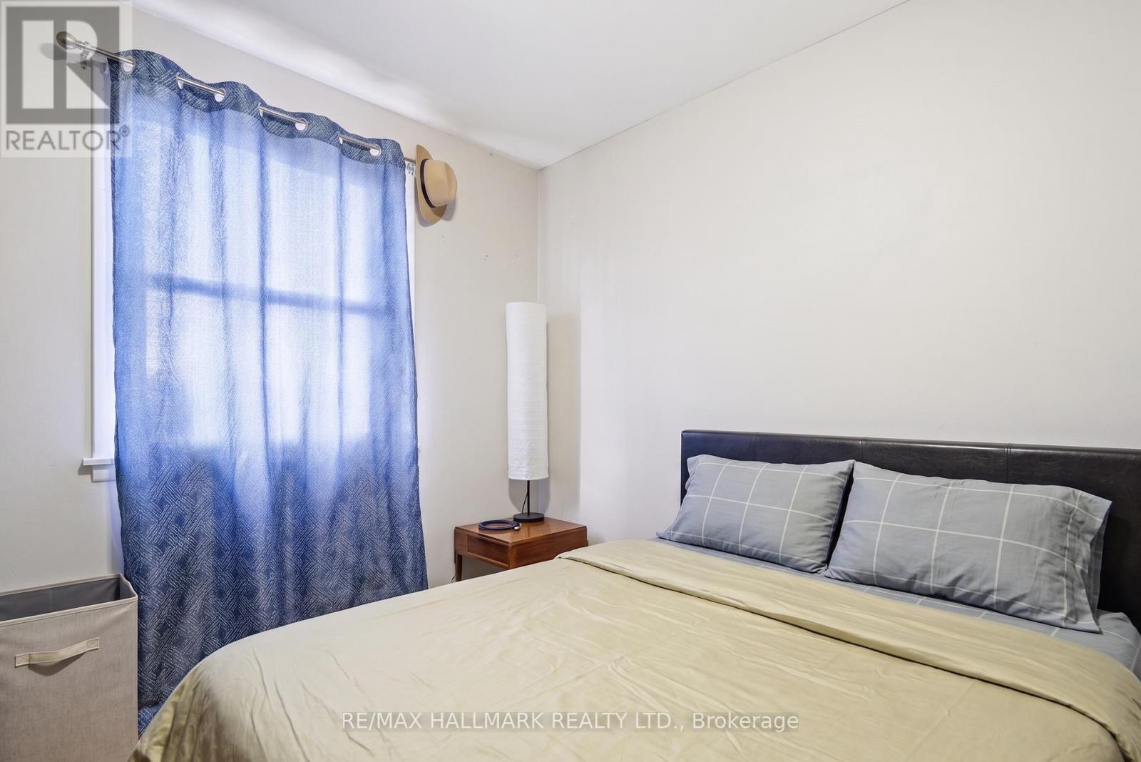 196 Livingstone Avenue, Toronto, Ontario  M6E 2M2 - Photo 23 - W13154352
