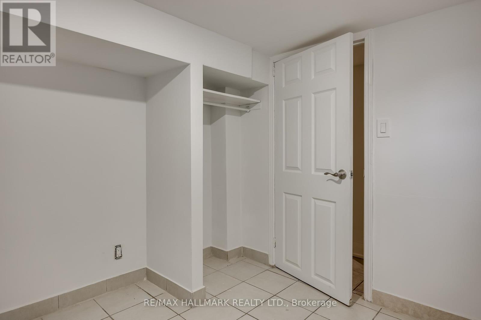 196 Livingstone Avenue, Toronto, Ontario  M6E 2M2 - Photo 38 - W13154352