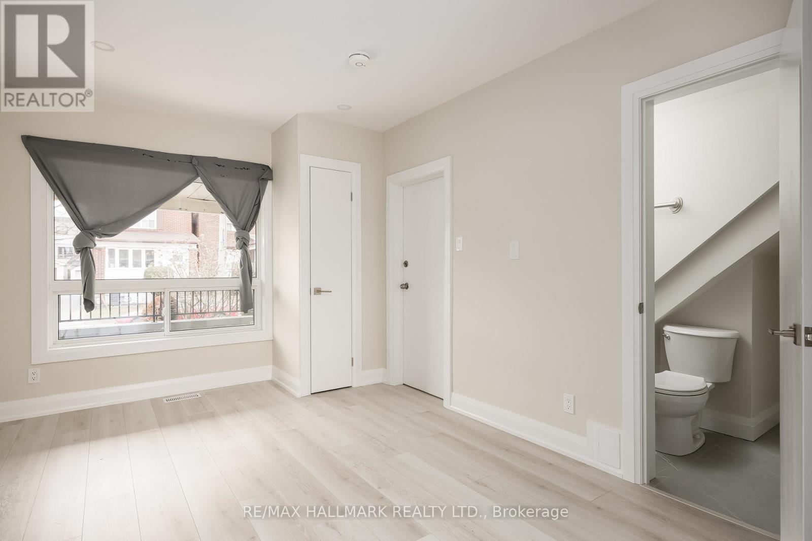 196 Livingstone Avenue, Toronto, Ontario  M6E 2M2 - Photo 8 - W13154352