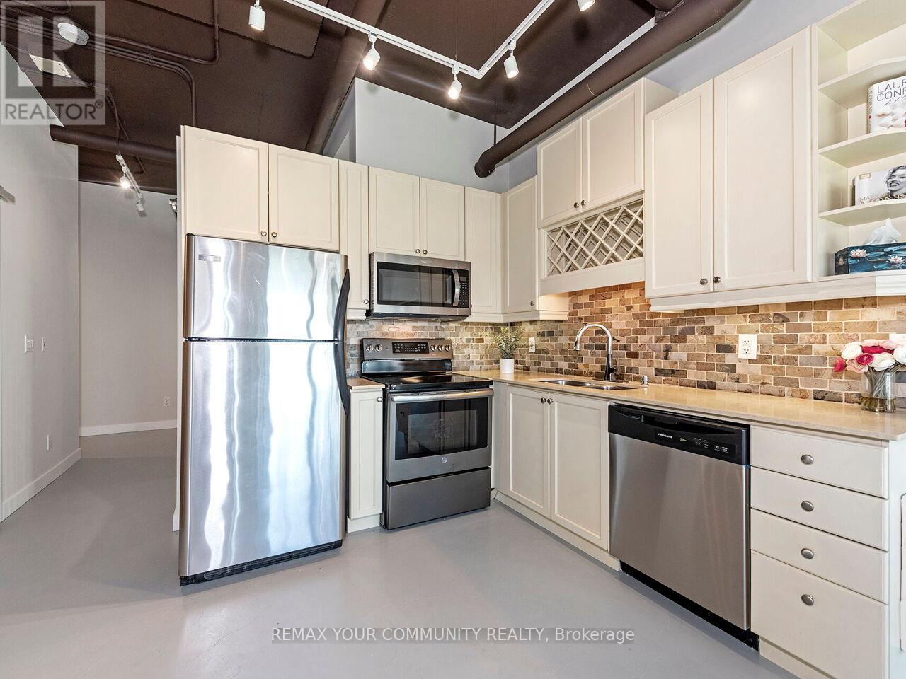 601 - 2 Fieldway Road, Toronto, Ontario  M8Z 0B9 - Photo 7 - W13154384