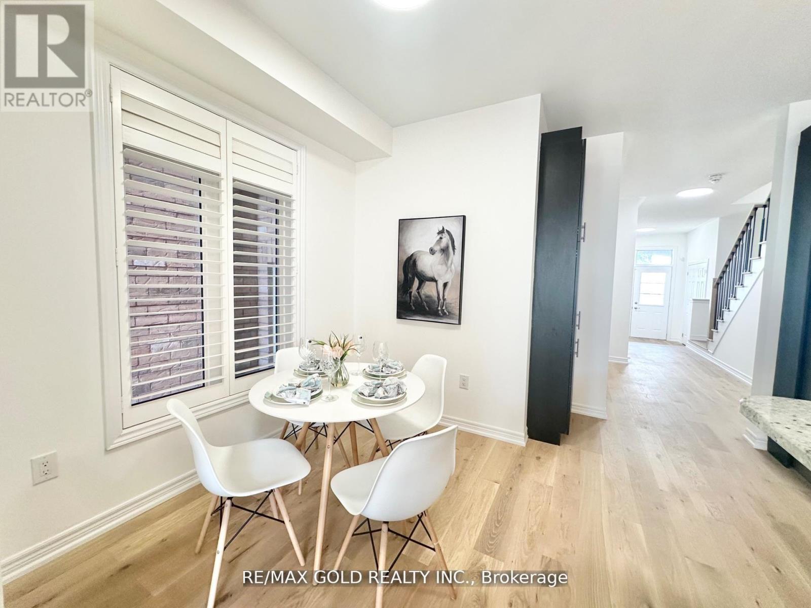 111 Huguenot Road, Oakville, Ontario  L6H 0M3 - Photo 25 - W13154394