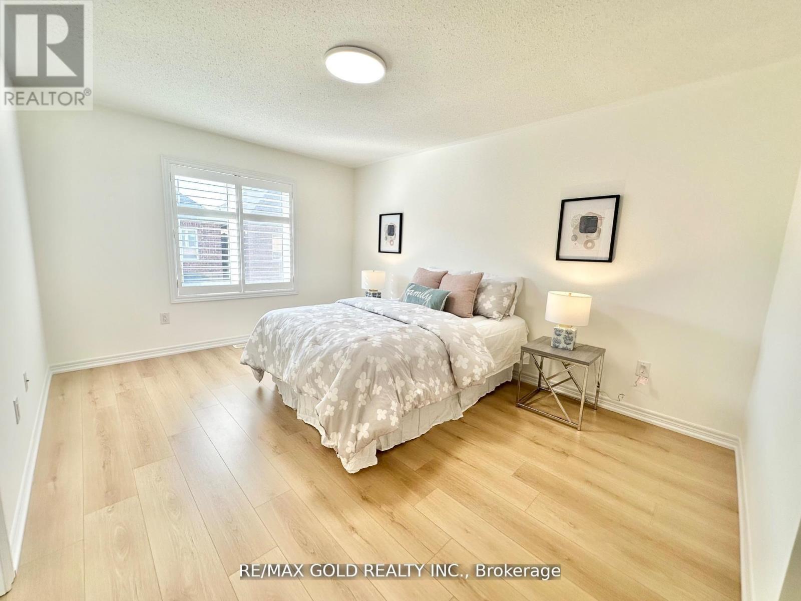111 Huguenot Road, Oakville, Ontario  L6H 0M3 - Photo 29 - W13154394