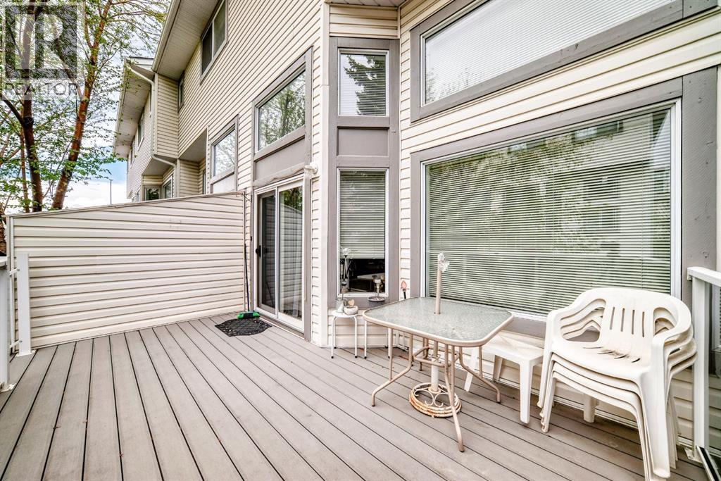 70 Kingsland Villas SW, Calgary, Alberta  T2V 5J9 - Photo 30 - A2312794