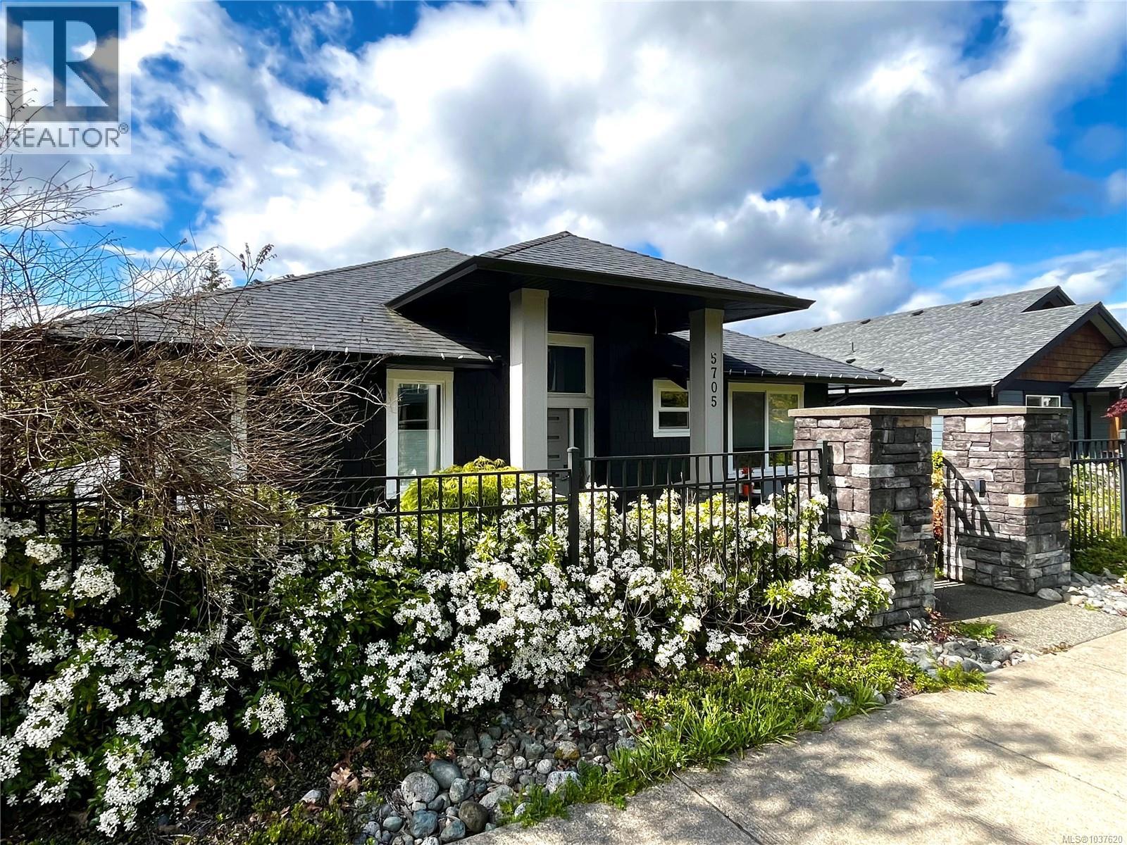5705 Linley Valley Dr, Nanaimo, British Columbia  V9T 0G5 - Photo 1 - 1037620