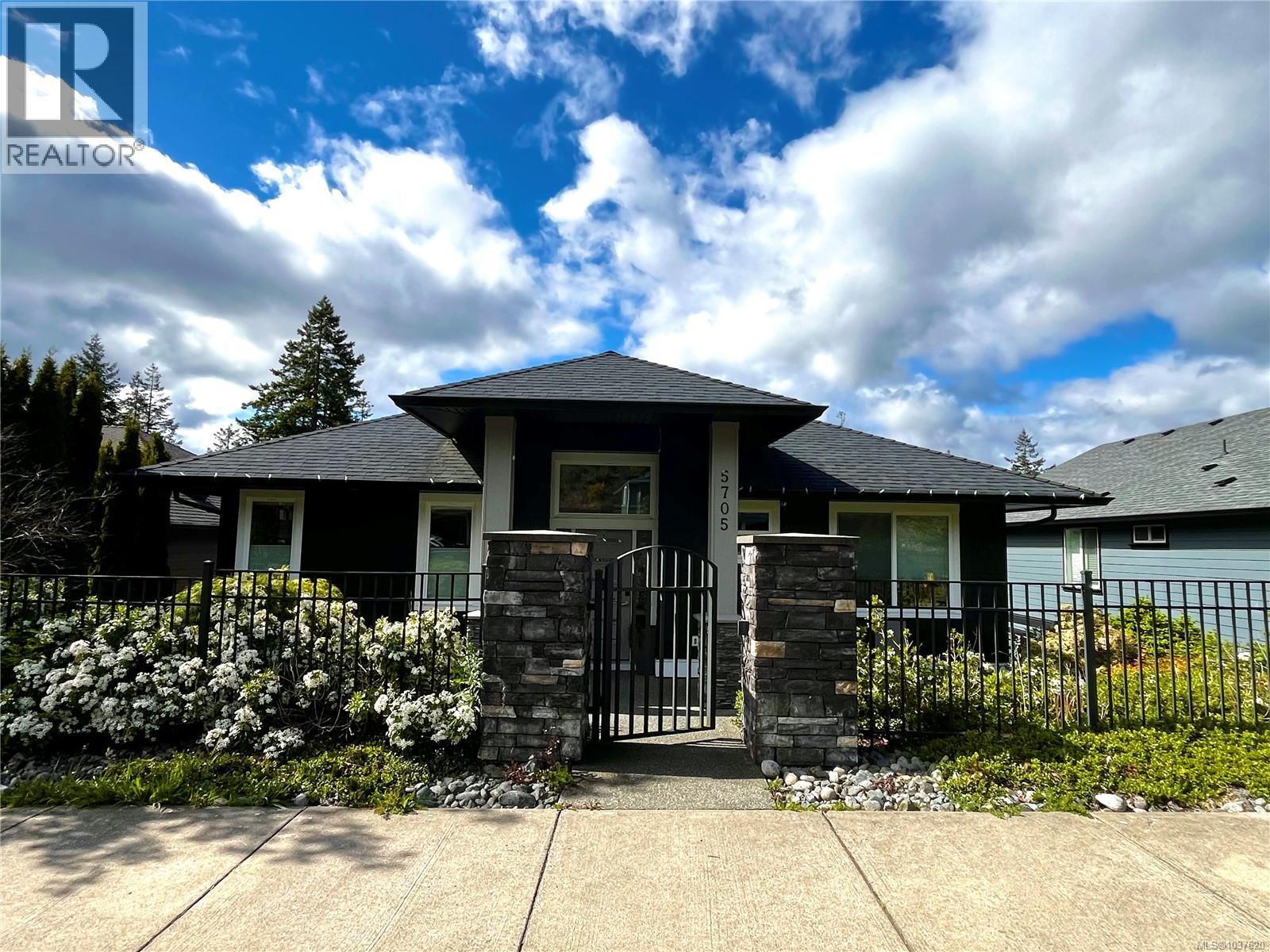 5705 Linley Valley Dr, Nanaimo, British Columbia  V9T 0G5 - Photo 2 - 1037620
