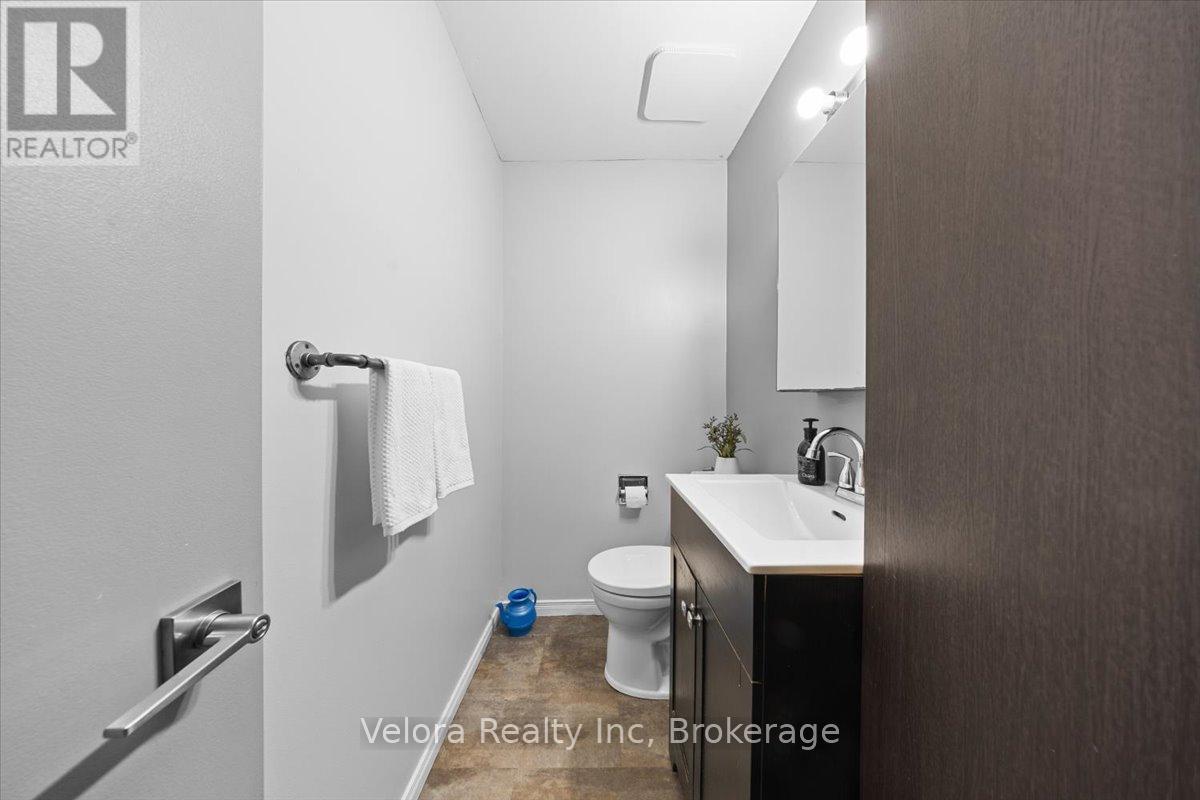 8a Shehyn Lane, Ottawa, Ontario K2G 4Y3 - Photo 26 - X13154502