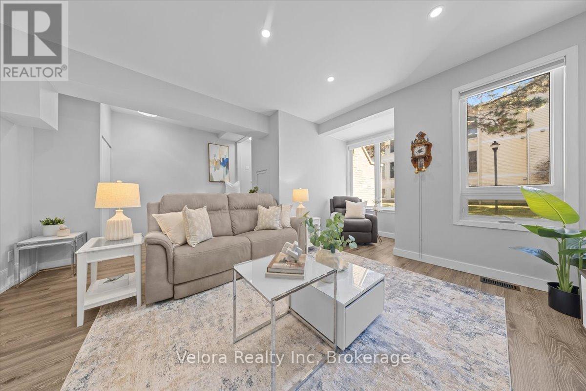 8a Shehyn Lane, Ottawa, Ontario K2G 4Y3 - Photo 6 - X13154502