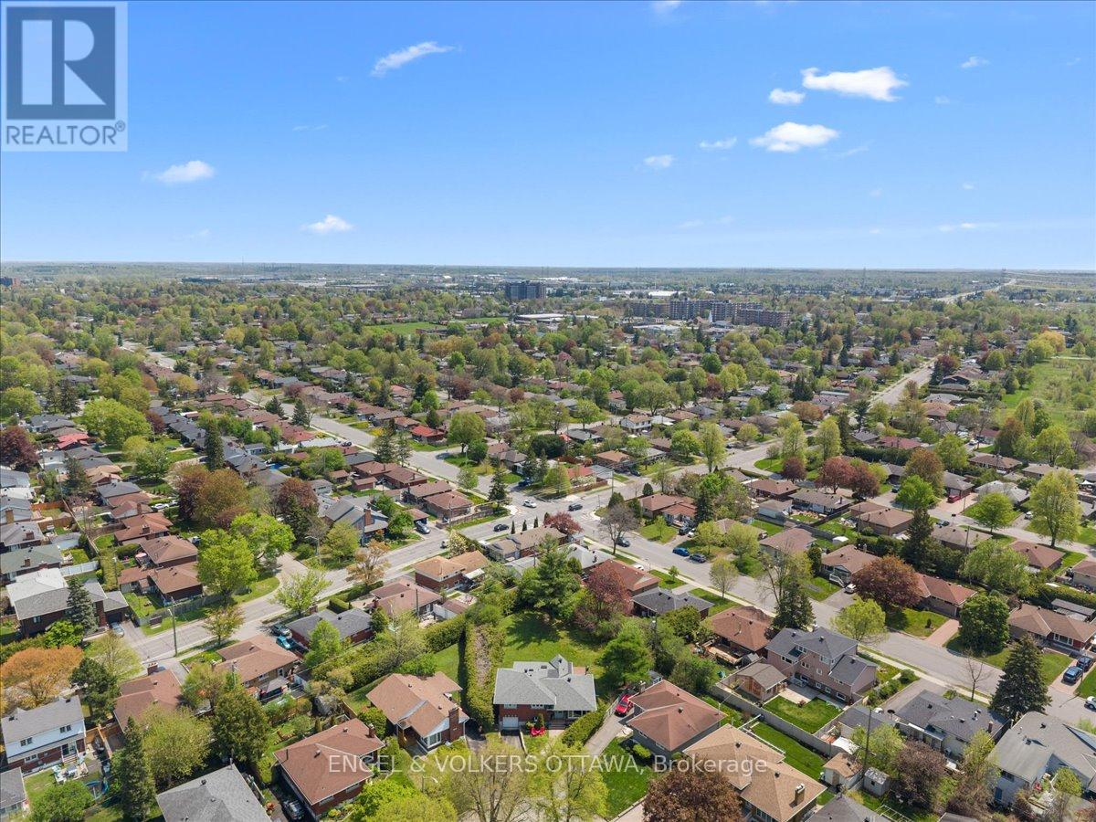 2057 Alton Street, Ottawa, Ontario  K1G 1X3 - Photo 47 - X13154634