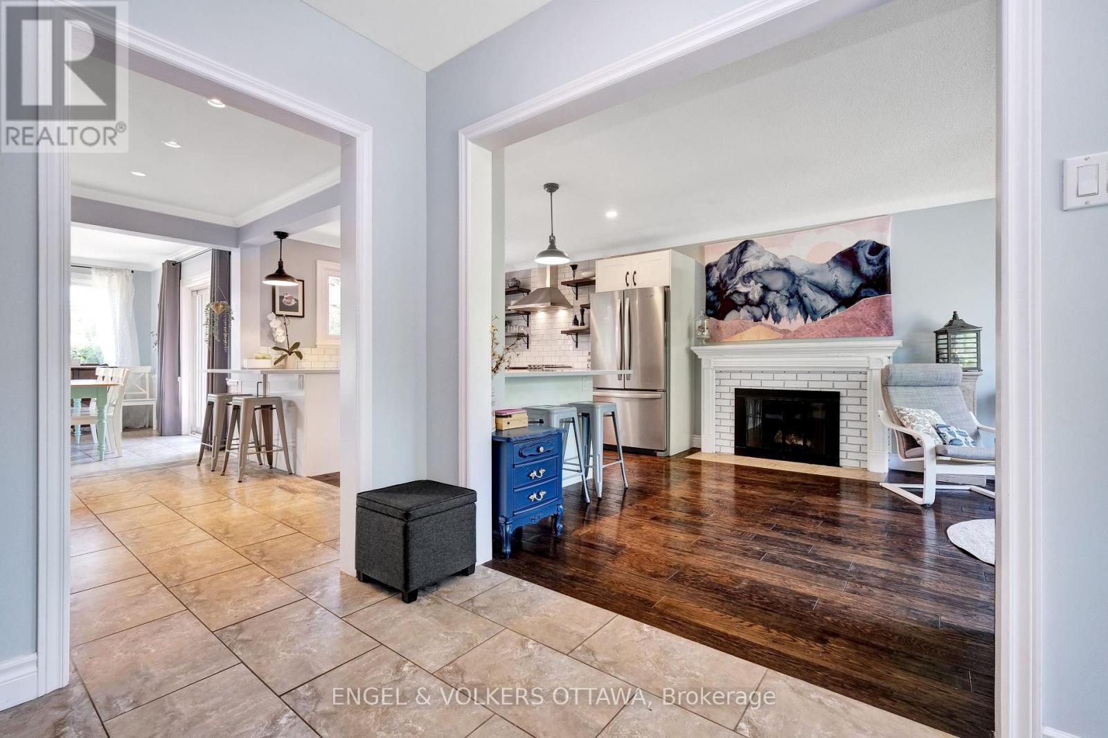 2057 Alton Street, Ottawa, Ontario  K1G 1X3 - Photo 5 - X13154634