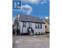 492 Brock ST E, Thunder Bay, Ontario