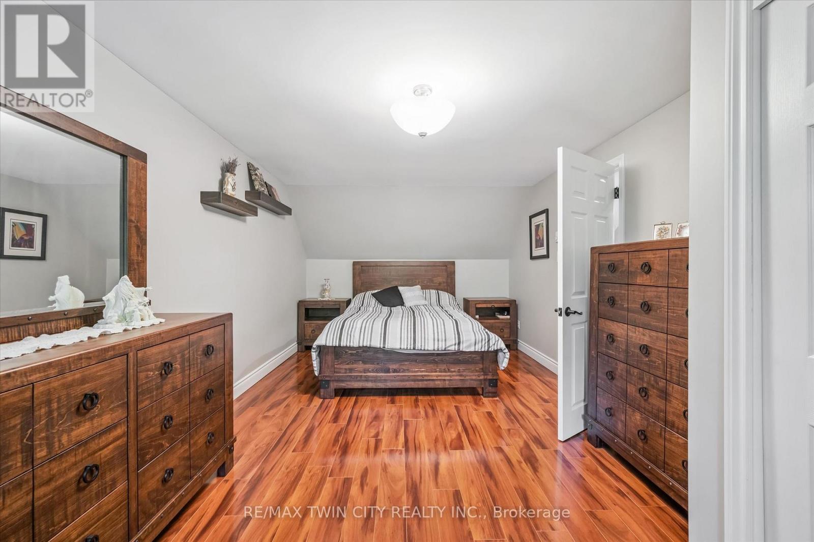 70 Peachtree Crescent, Cambridge, Ontario  N1S 4W3 - Photo 12 - X13153768
