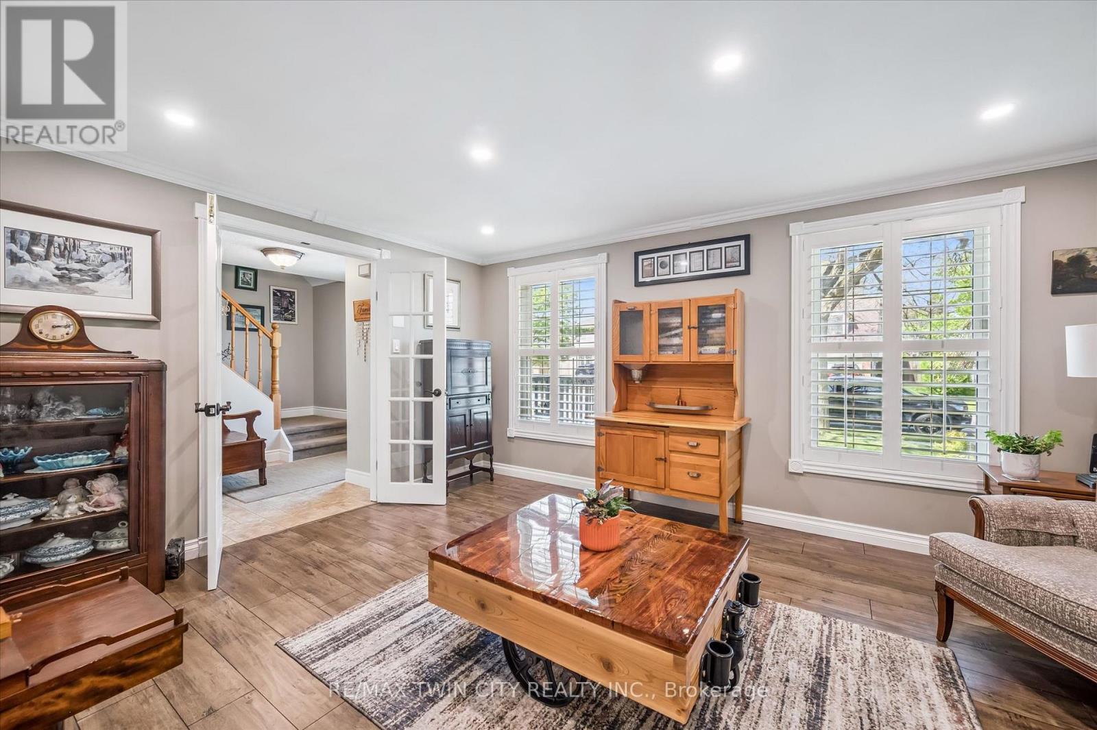 70 Peachtree Crescent, Cambridge, Ontario  N1S 4W3 - Photo 4 - X13153768