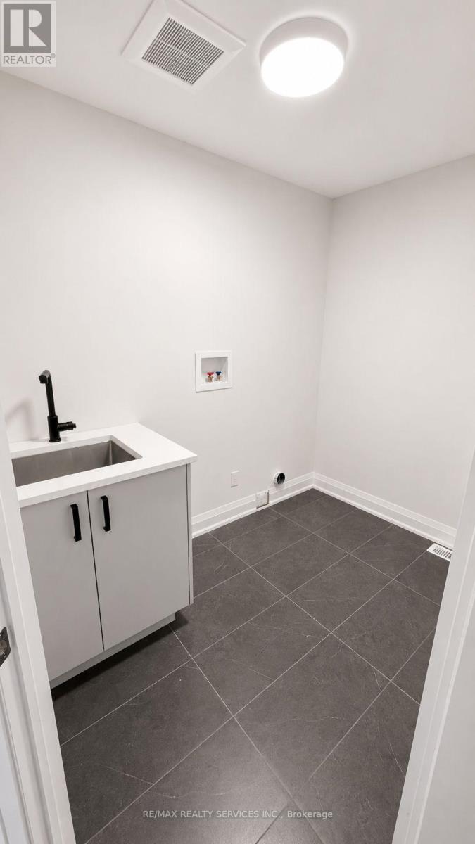 6441 Sunshine Common, Niagara Falls, Ontario  L2G 0E4 - Photo 11 - X13153952