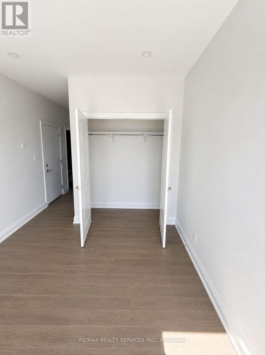 6441 Sunshine Common, Niagara Falls, Ontario  L2G 0E4 - Photo 3 - X13153952