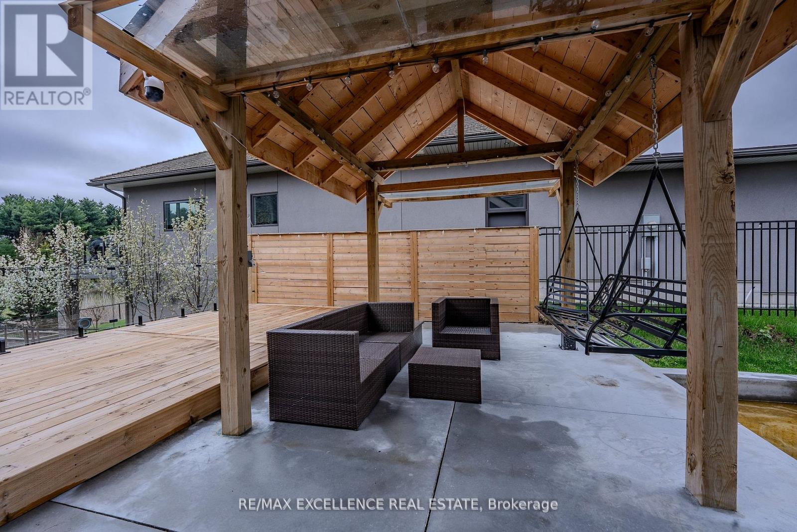301 Somme Street, Woodstock, Ontario N4T 0K3 - Photo 40 - X13154294