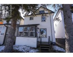128 AMELIA ST W, THUNDER BAY, Ontario