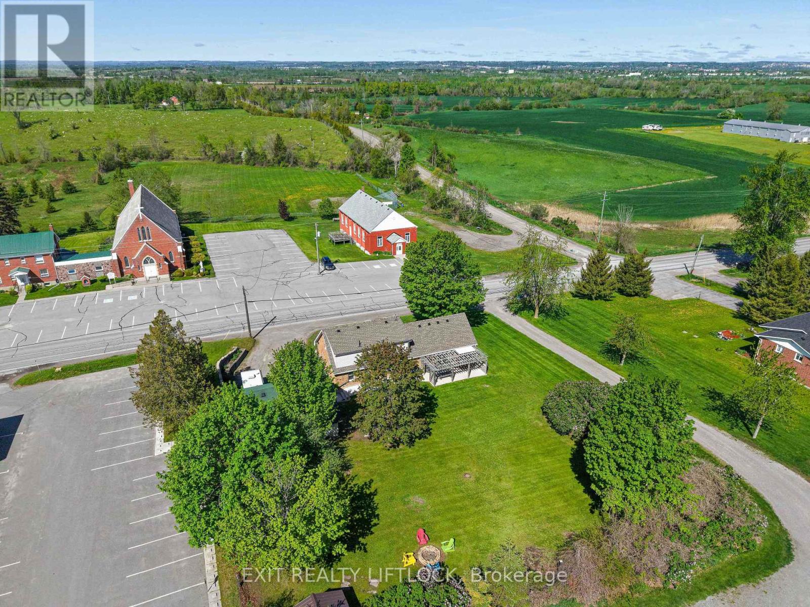 1833 Keene Road, Otonabee-South Monaghan, Ontario  K9J 6X7 - Photo 43 - X12982234