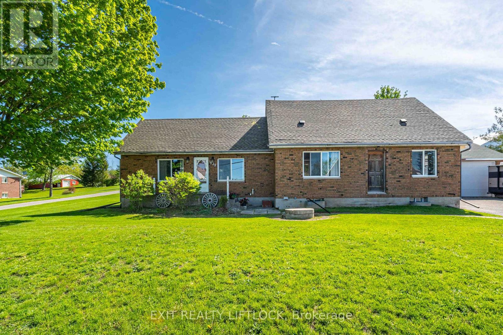 1833 Keene Road, Otonabee-South Monaghan, Ontario  K9J 6X7 - Photo 2 - X12982234