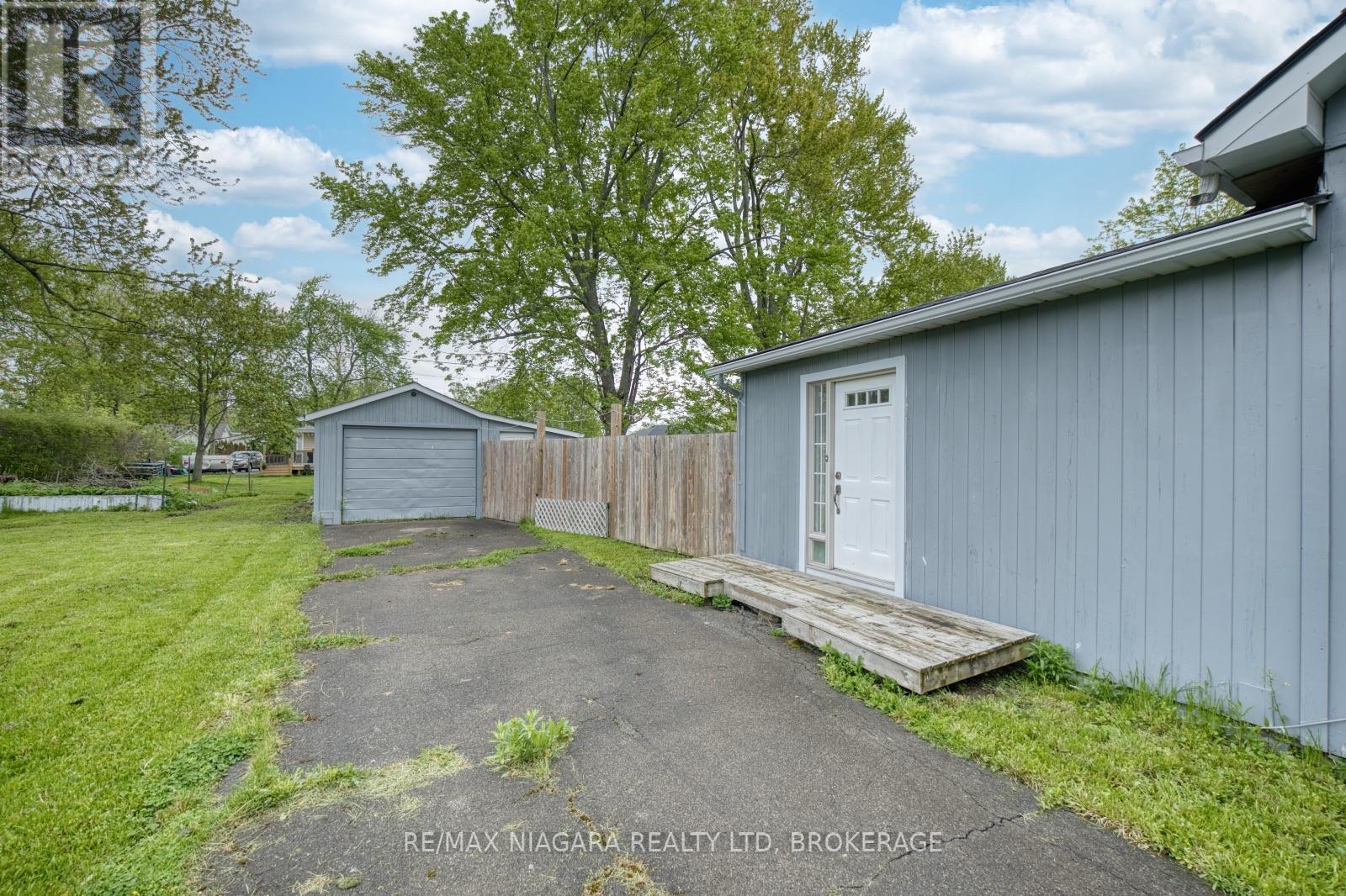 3252 Young Avenue, Fort Erie, Ontario  L0S 1N0 - Photo 36 - X13154494