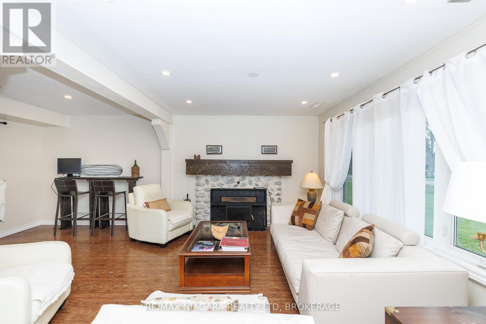 3252 Young Avenue, Fort Erie, Ontario  L0S 1N0 - Photo 6 - X13154494