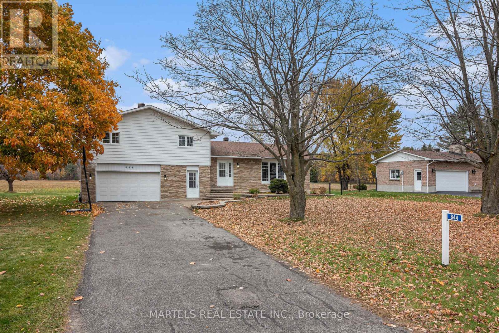 844 Principale Street, Casselman, Ontario  K0A 1M0 - Photo 1 - X12677742
