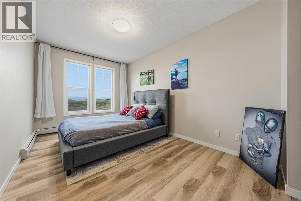 404, 207 Sunset Drive, Cochrane, Alberta  T4C 0H7 - Photo 12 - A2312696
