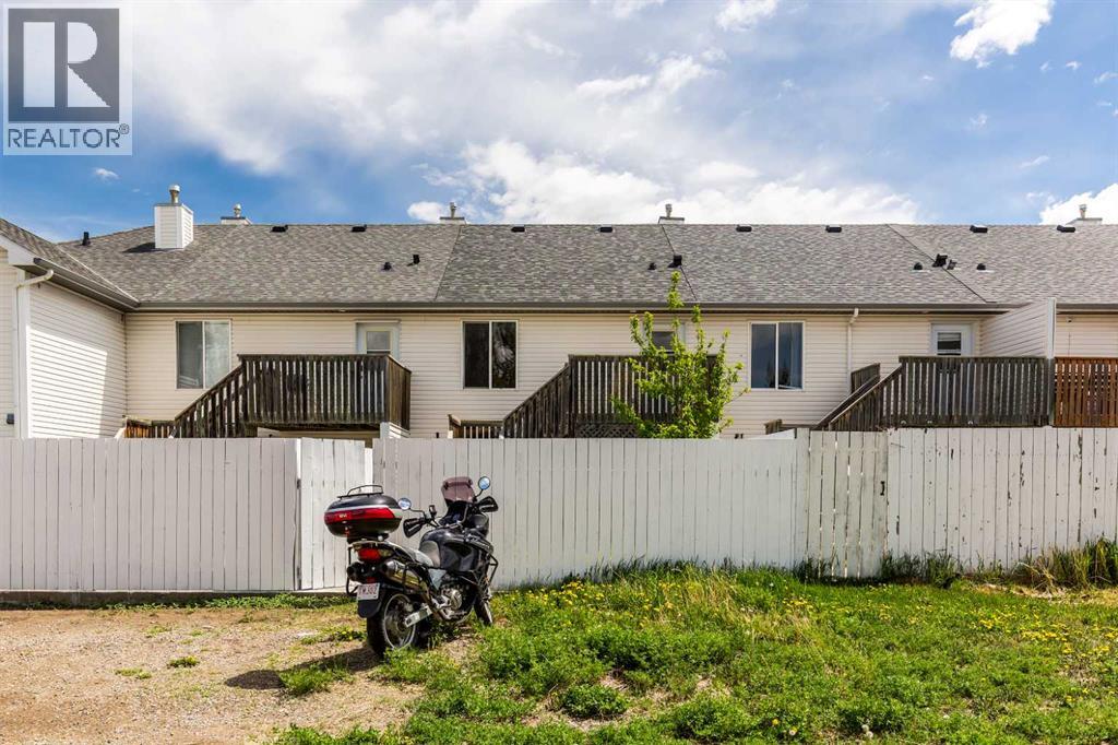 15 Blackfoot Boulevard W, Lethbridge, Alberta  T1K 7N7 - Photo 28 - A2312996