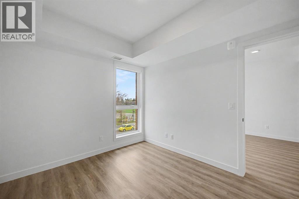 205, 3107 Warren Street, Calgary, Alberta  T3B 0M2 - Photo 17 - A2313044