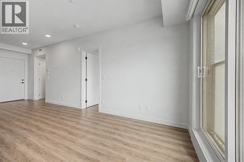 205, 3107 Warren Street, Calgary, Alberta  T3B 0M2 - Photo 8 - A2313044