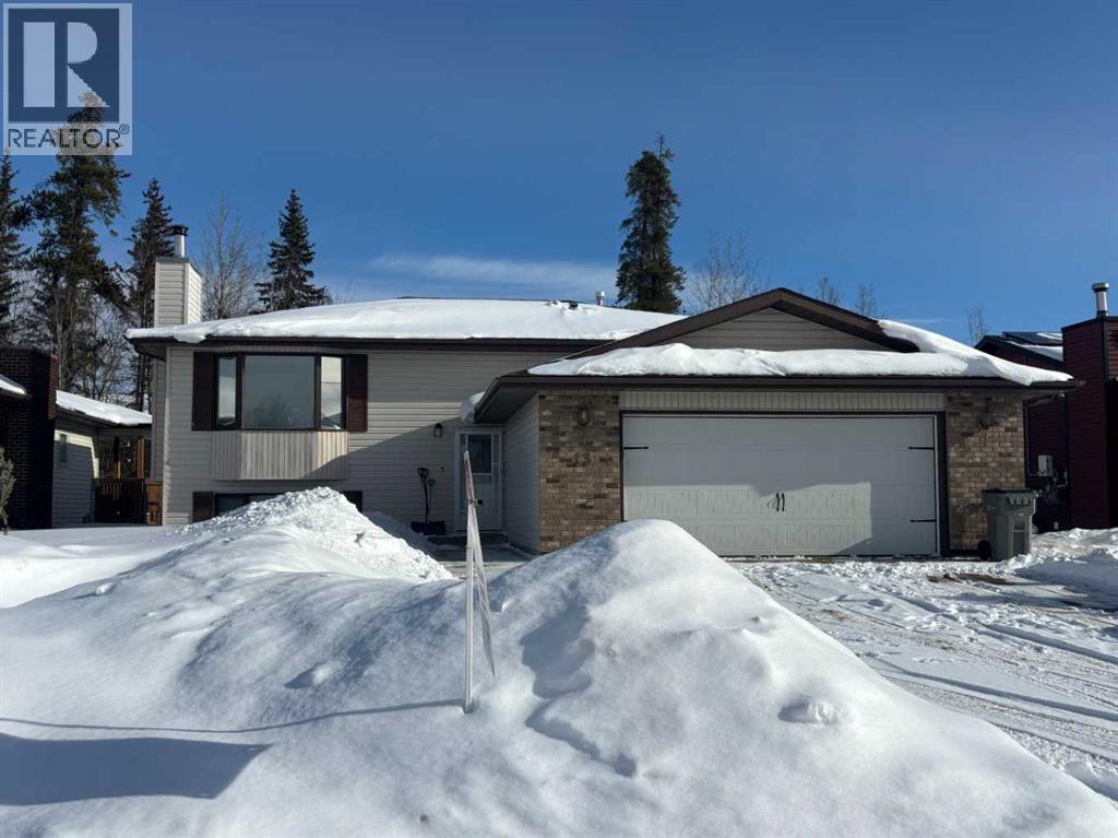 13 Pineview Road, Whitecourt, Alberta  T7S 1H7 - Photo 1 - A2273296