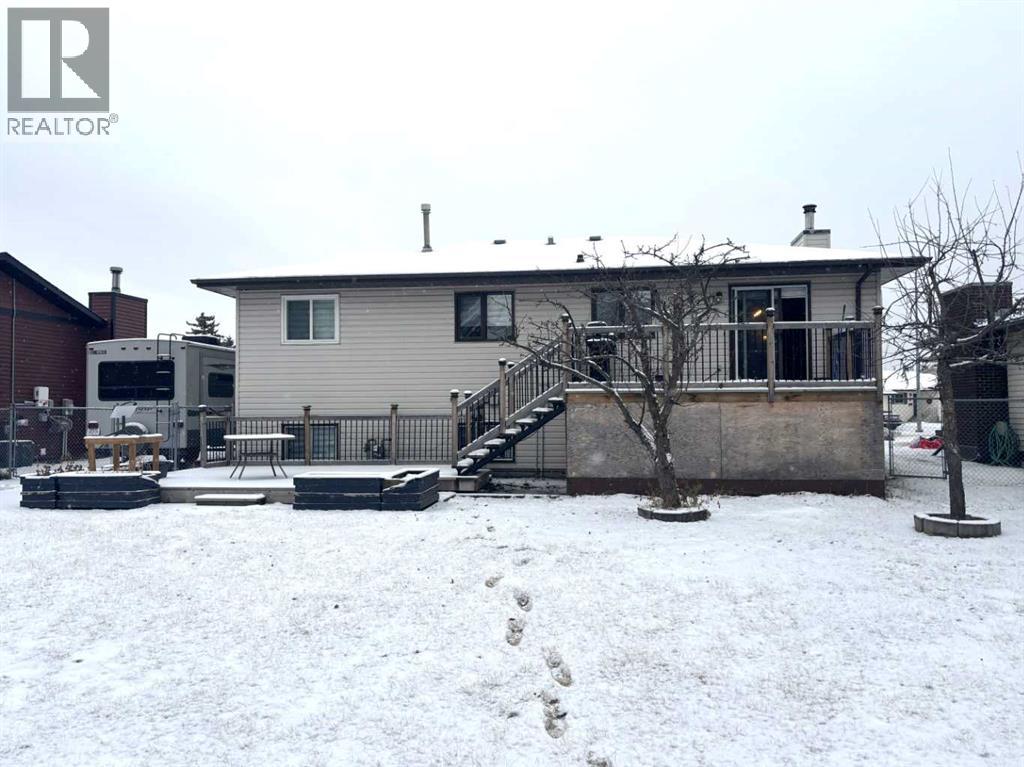 13 Pineview Road, Whitecourt, Alberta  T7S 1H7 - Photo 24 - A2273296