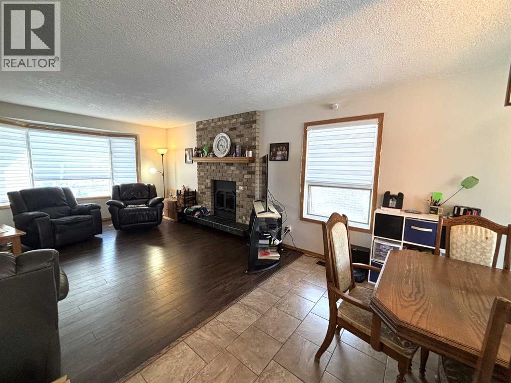 13 Pineview Road, Whitecourt, Alberta  T7S 1H7 - Photo 3 - A2273296