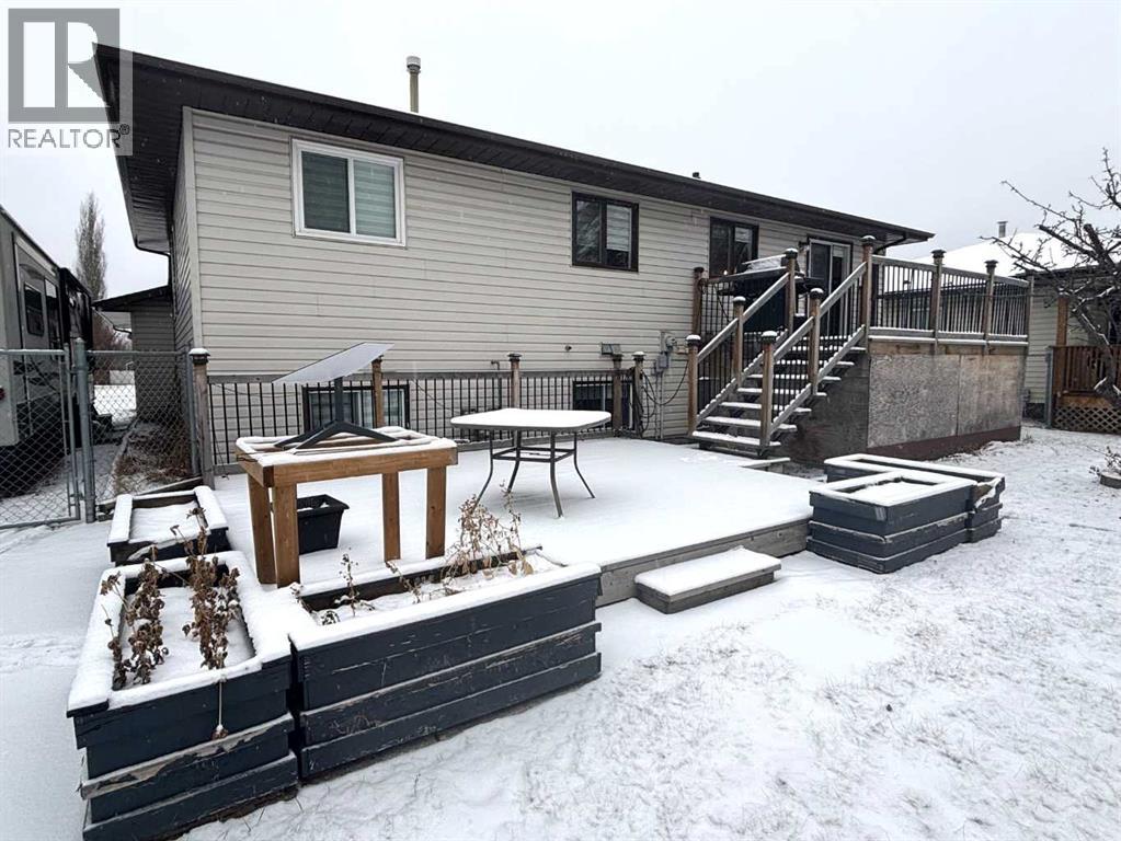 13 Pineview Road, Whitecourt, Alberta  T7S 1H7 - Photo 20 - A2273296