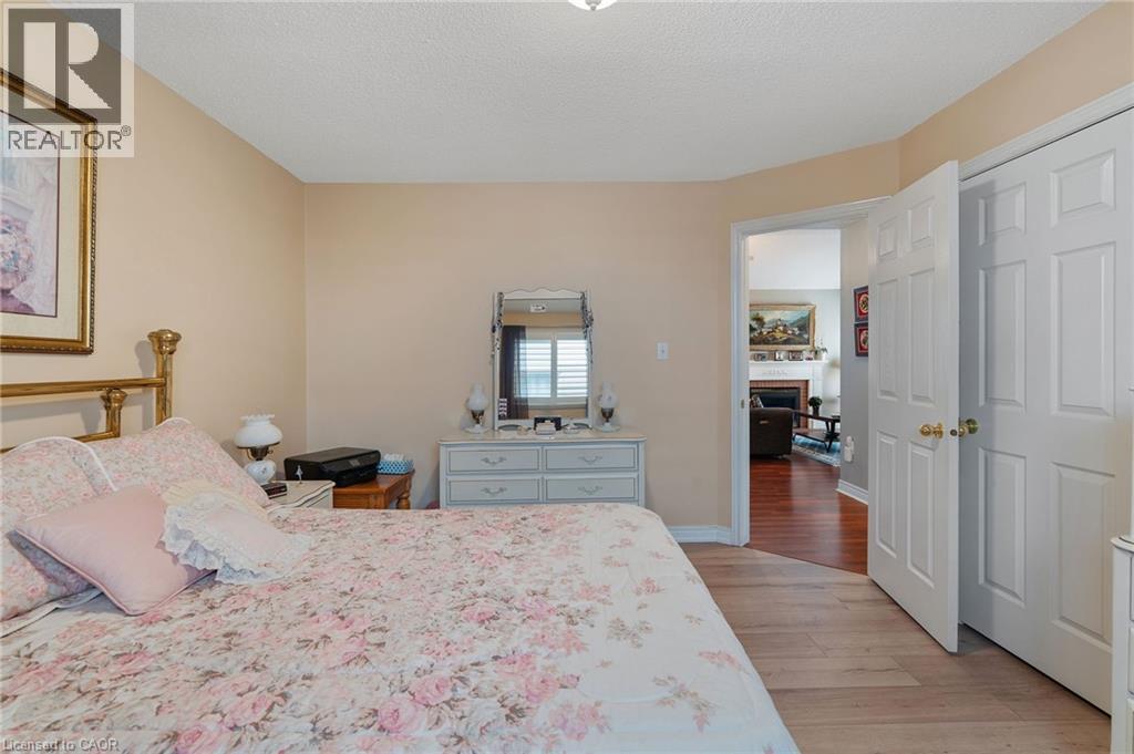 51 Redtail Crescent, Hamilton, Ontario  L9B 2R5 - Photo 23 - 40820312