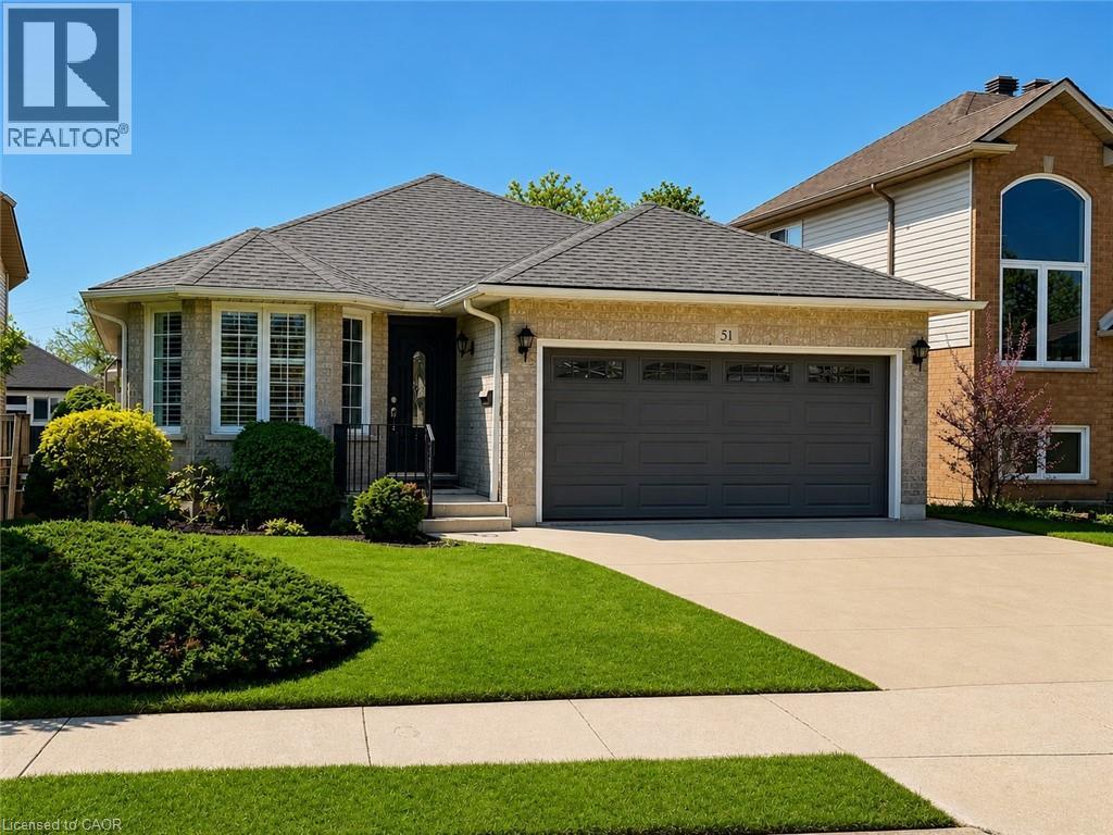 51 REDTAIL Crescent, Hamilton, Ontario