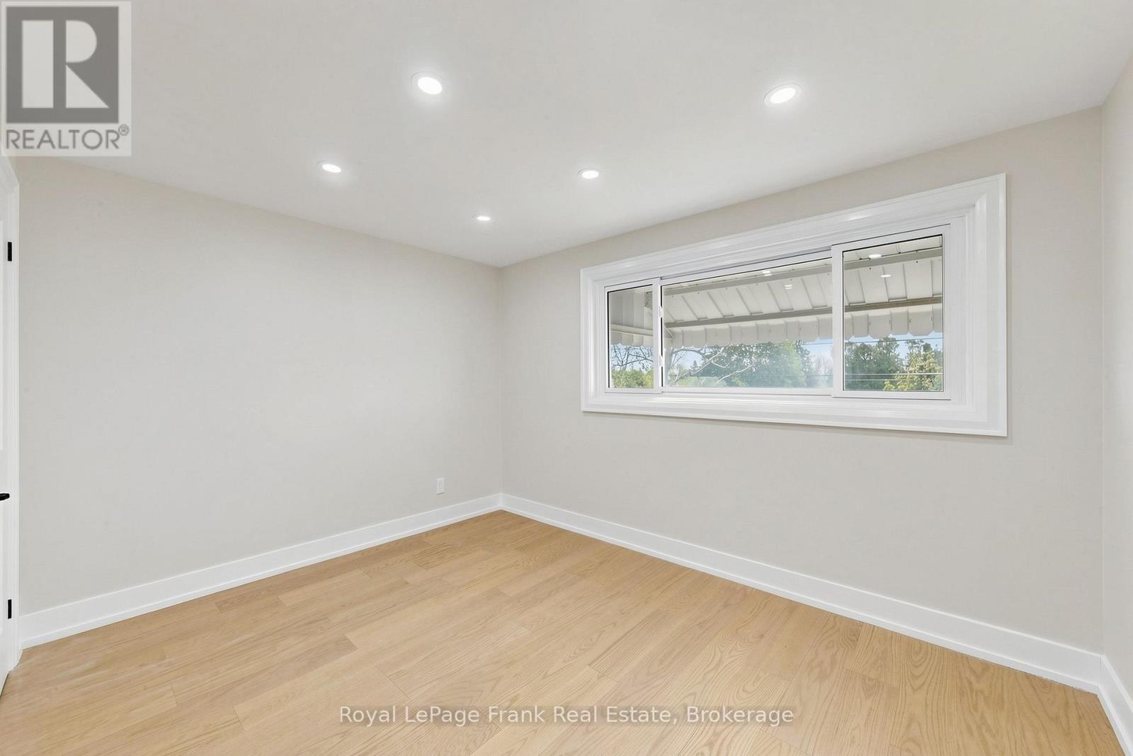 344 Rossland Road E, Oshawa, Ontario  L1G 2X1 - Photo 22 - E13154454